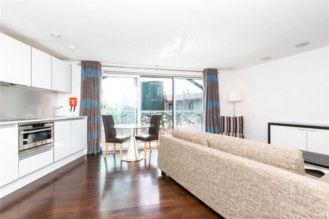 Islington On The Green, 12A Islington Green, Islington, London N1