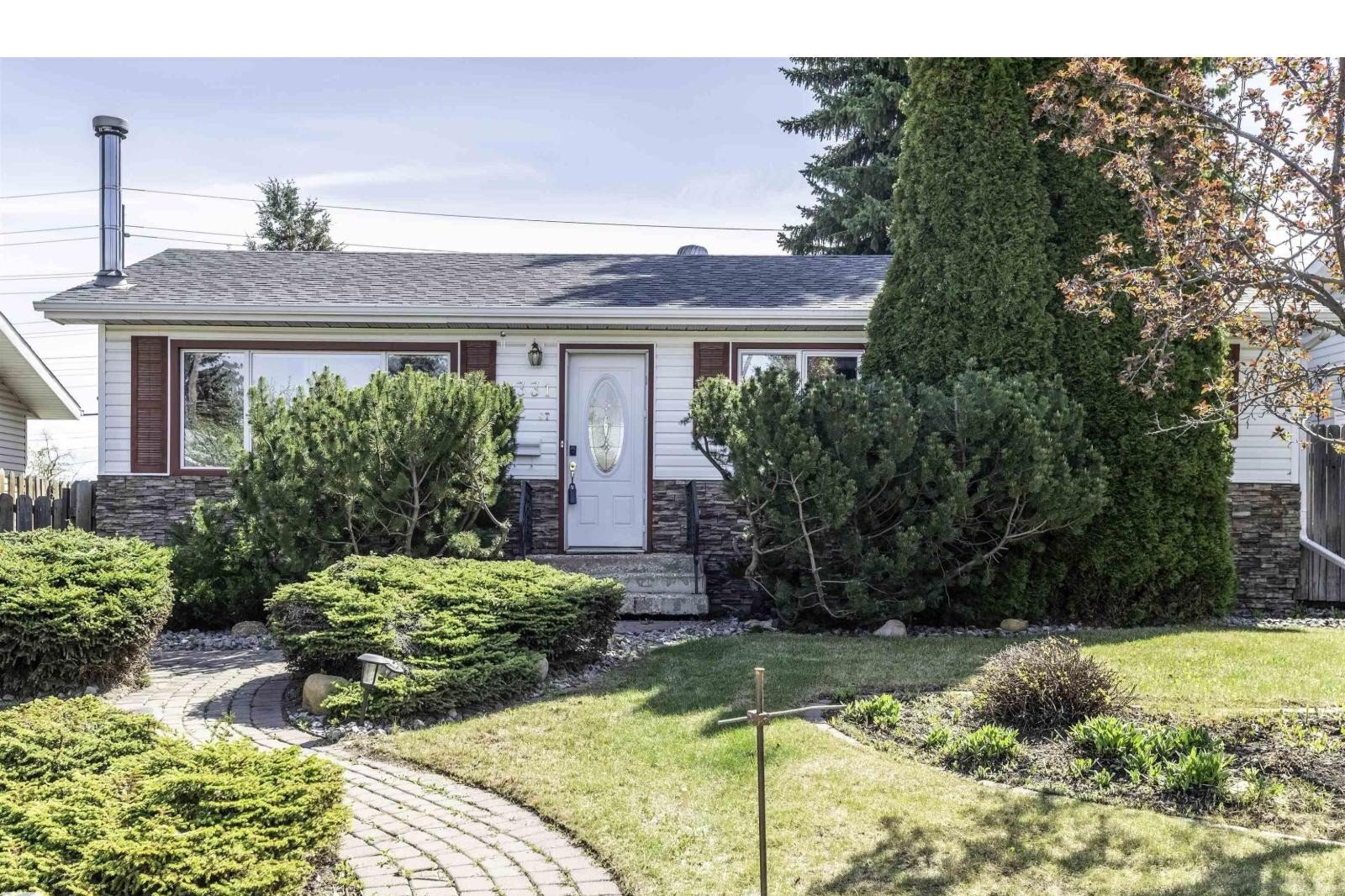 Additional image 7 of 9331 52 Street NW, Edmonton, AB, T6B1G5