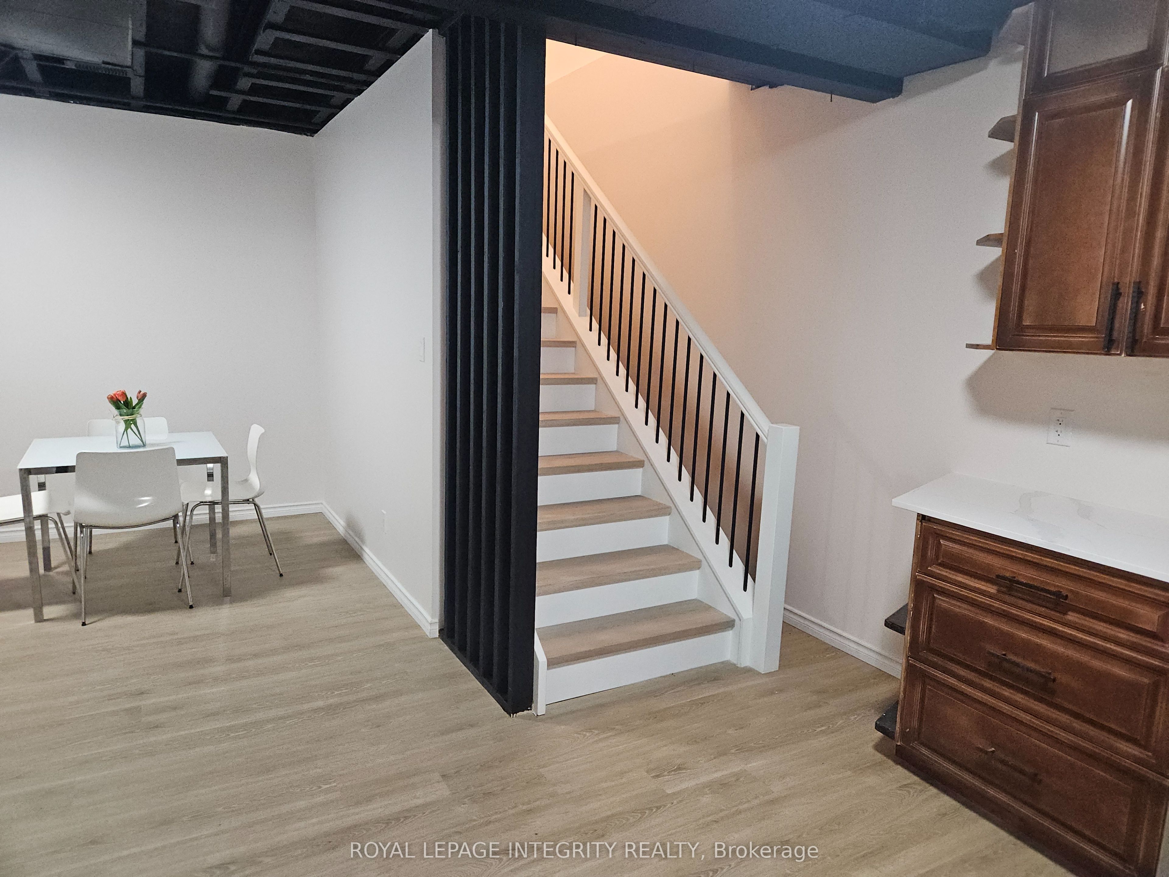 Additional image 3 of 804 Hot Springs Way, Ottawa, ON, K1V 1R9