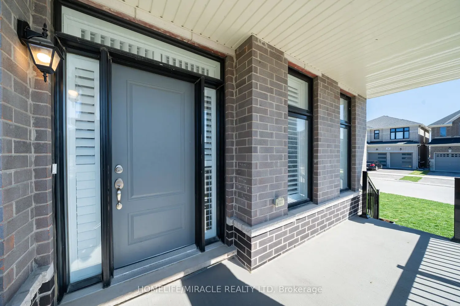 1 Ainslie Hill Crescent photo 3