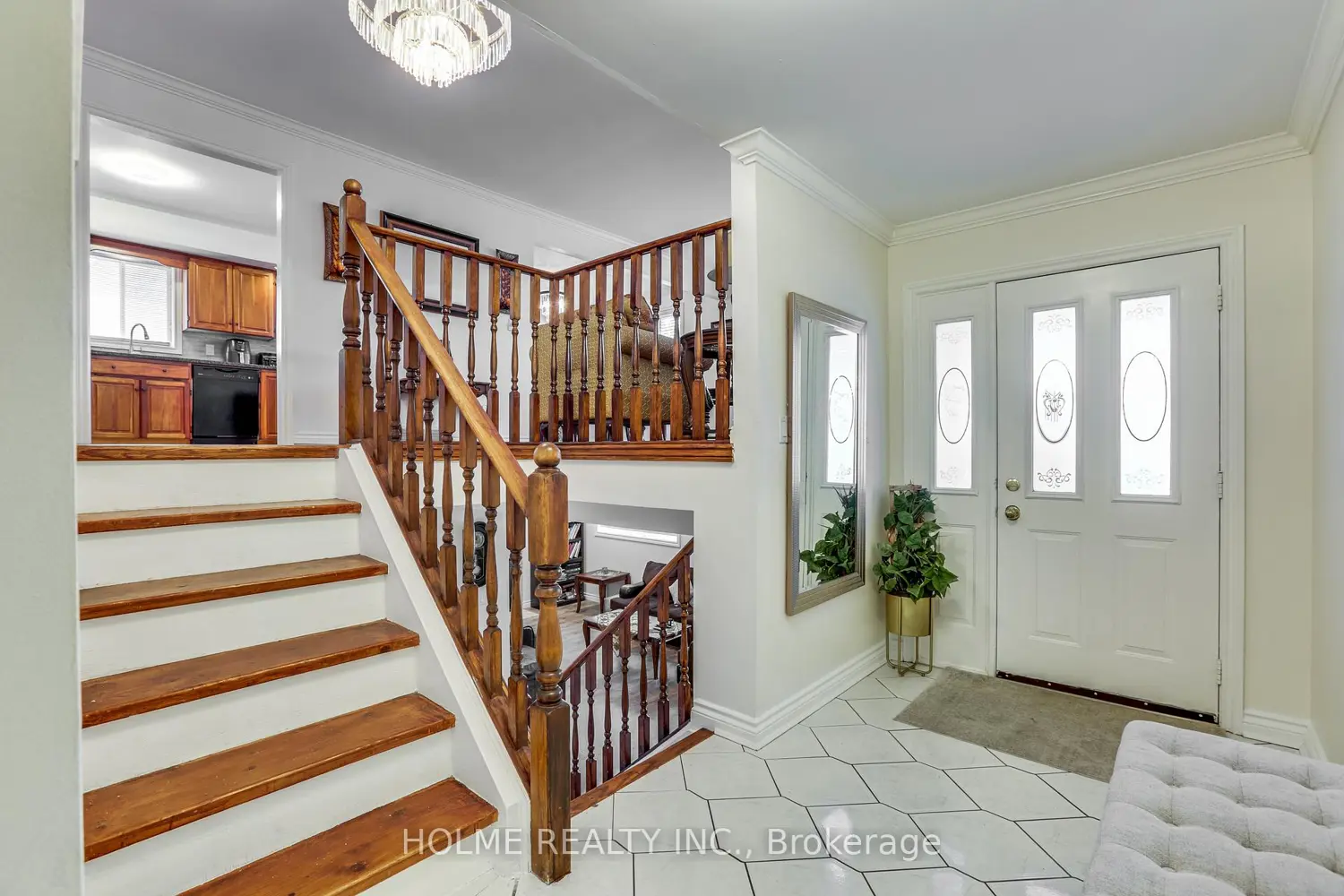 223 Ellor Street photo 3