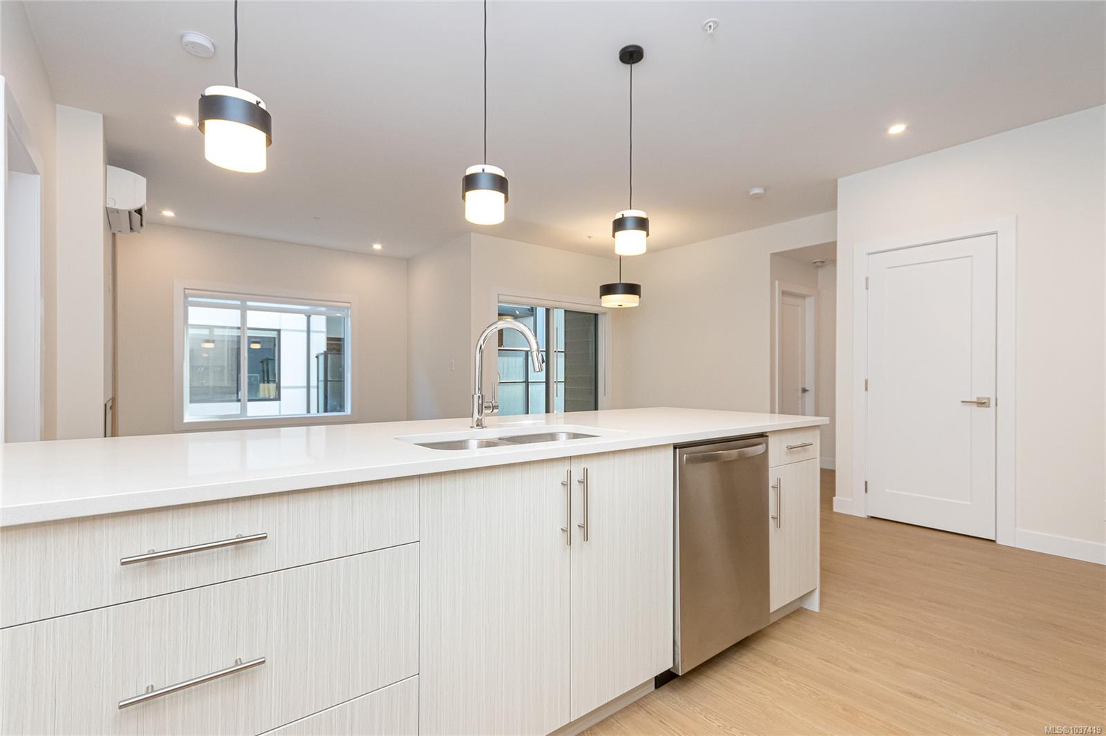 Additional image 3 of 403-918 Jenkins Avenue, Langford, BC, V9B 2N7