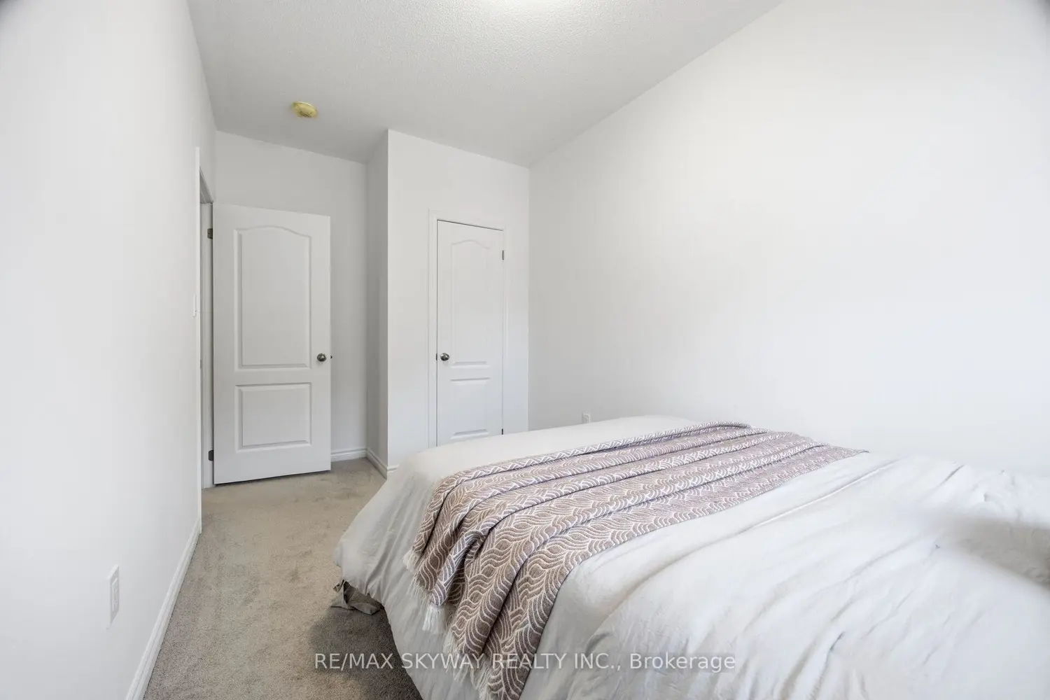 Additional image 13 of 44 Springdale Avenue