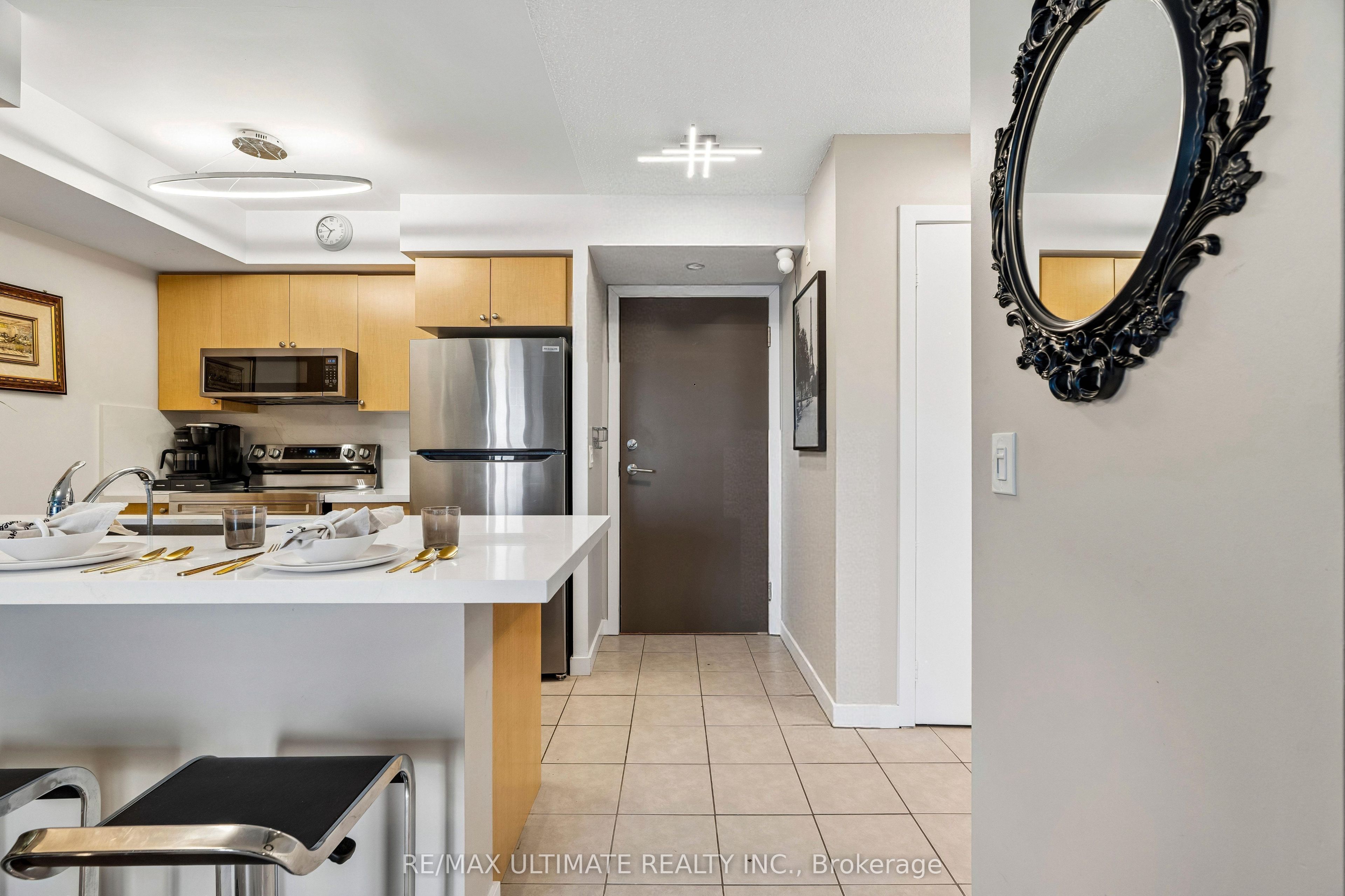 Additional image 5 of 308-35 Saranac Boulevard, Toronto, ON, M6A 2G4