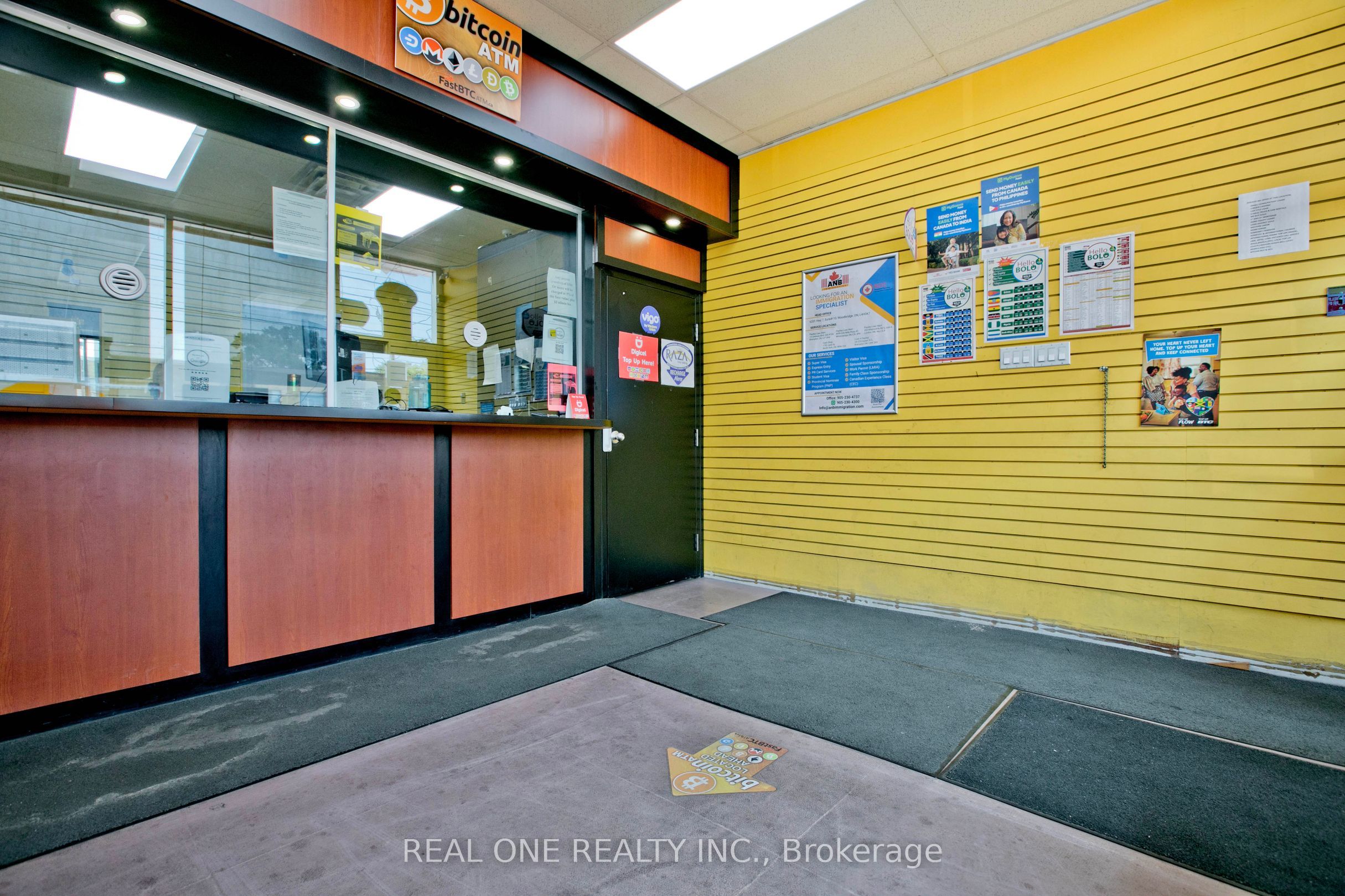 Additional image 4 of 1702 Jane Street, Toronto, ON, M9N 2S4