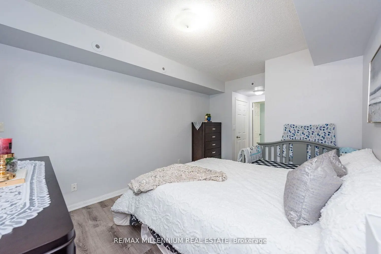 Additional image 4 of 3045 Finch Avenue 1034