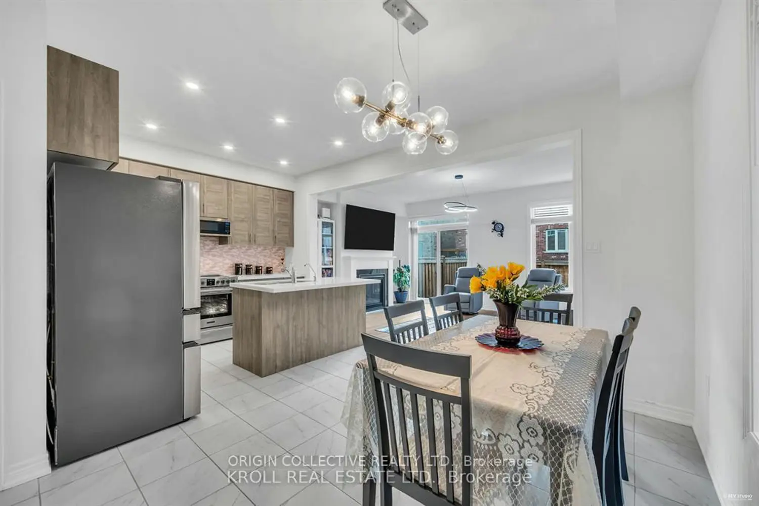26 Frederick Taylor Way photo 2