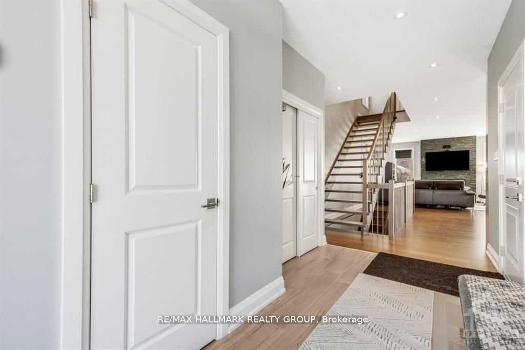 Additional image 5 of 250 Richardson Avenue, Ottawa, ON, K2B 5G6