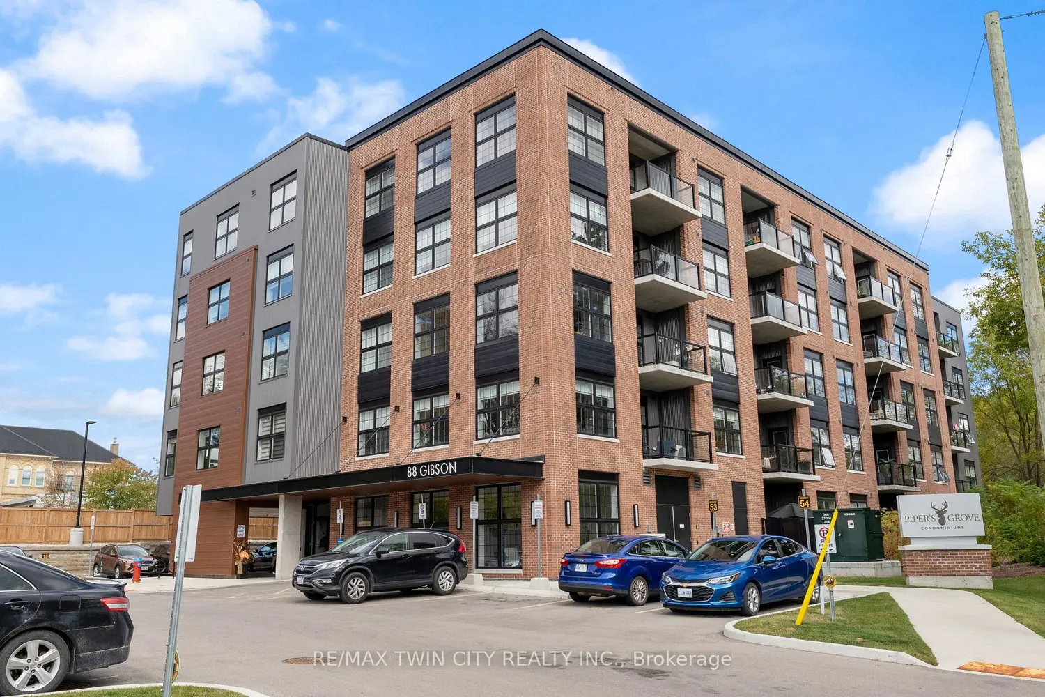 Additional image 16 of 88 Gibson Street 209