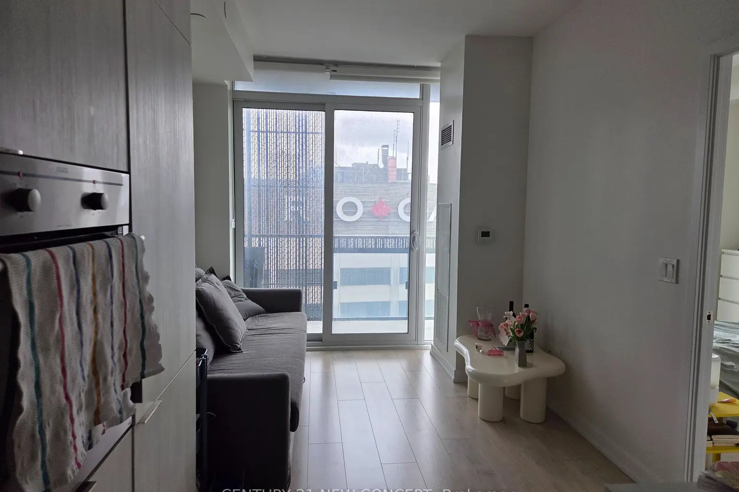 Additional image 4 of 8 Eglinton Avenue 3604