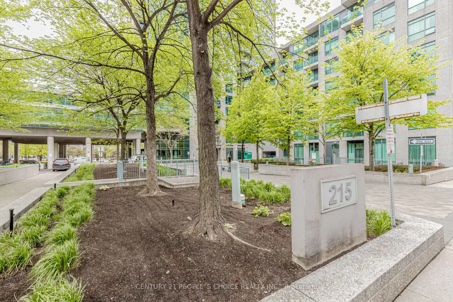 Additional image 2 of 215 Fort York Boulevard 1611