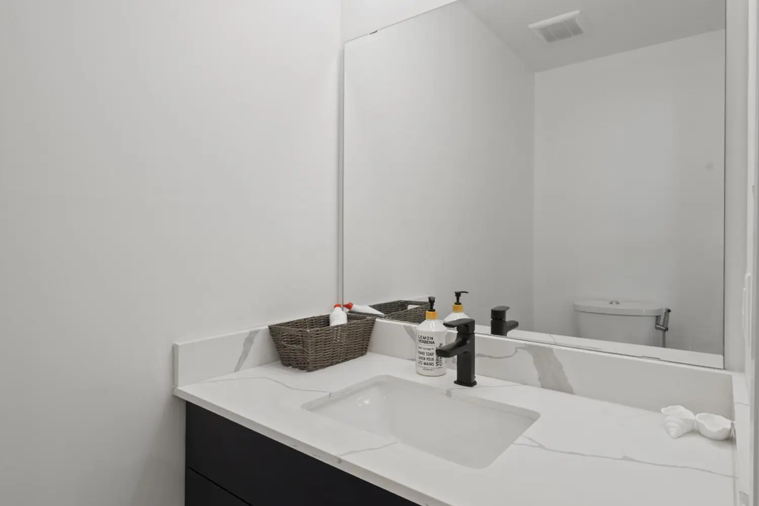 Additional image 9 of 3900 Savoy Street 187