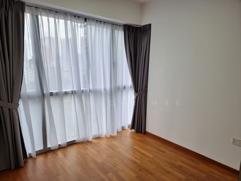 21 Stirling Road photo 5