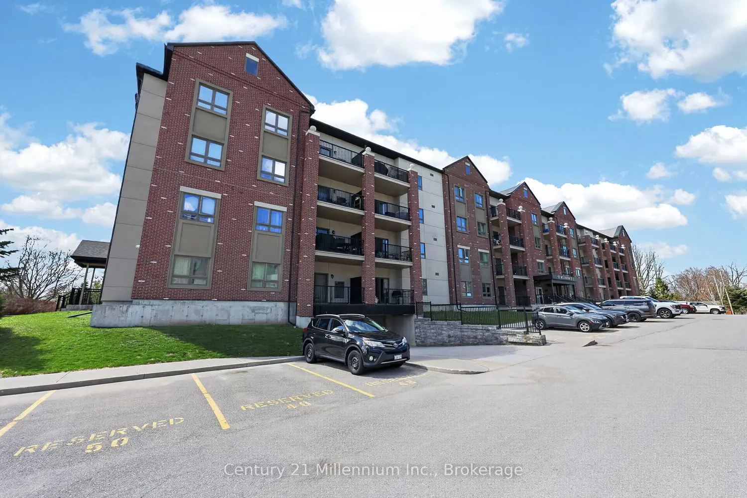 Additional image 2 of 157 Wellington Street 109