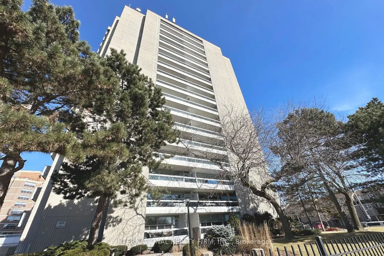 2263 Marine Drive 408