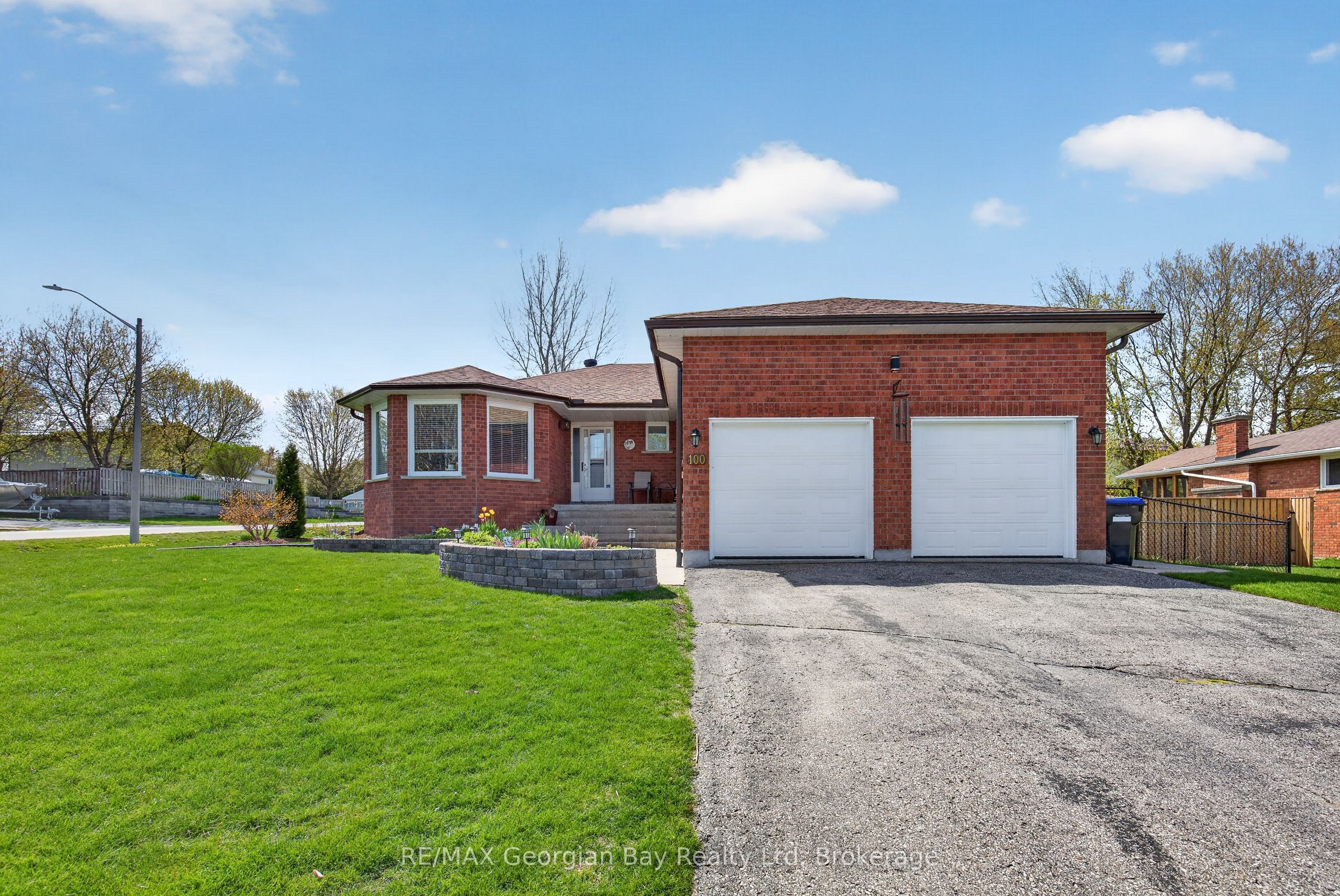 100 Peel Street, Penetanguishene, ON, L9M 1C3
