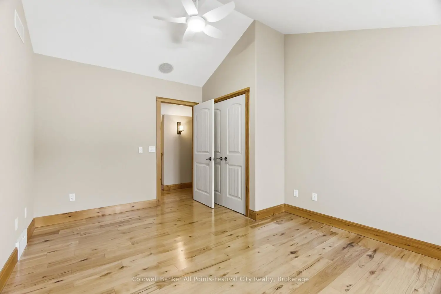 Additional image 9 of 35 Jane Street