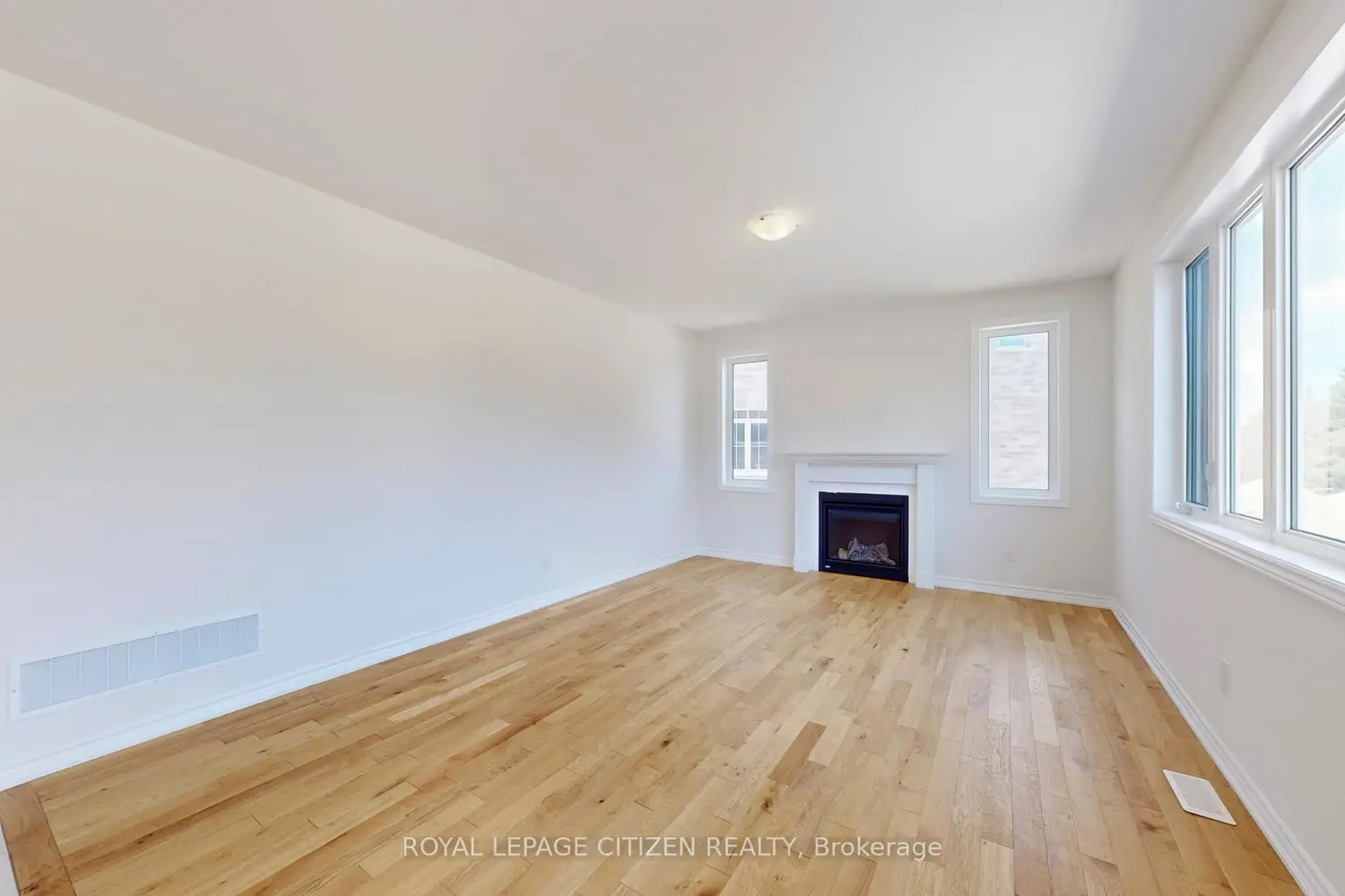87 Lawrence D. Pridham Avenue