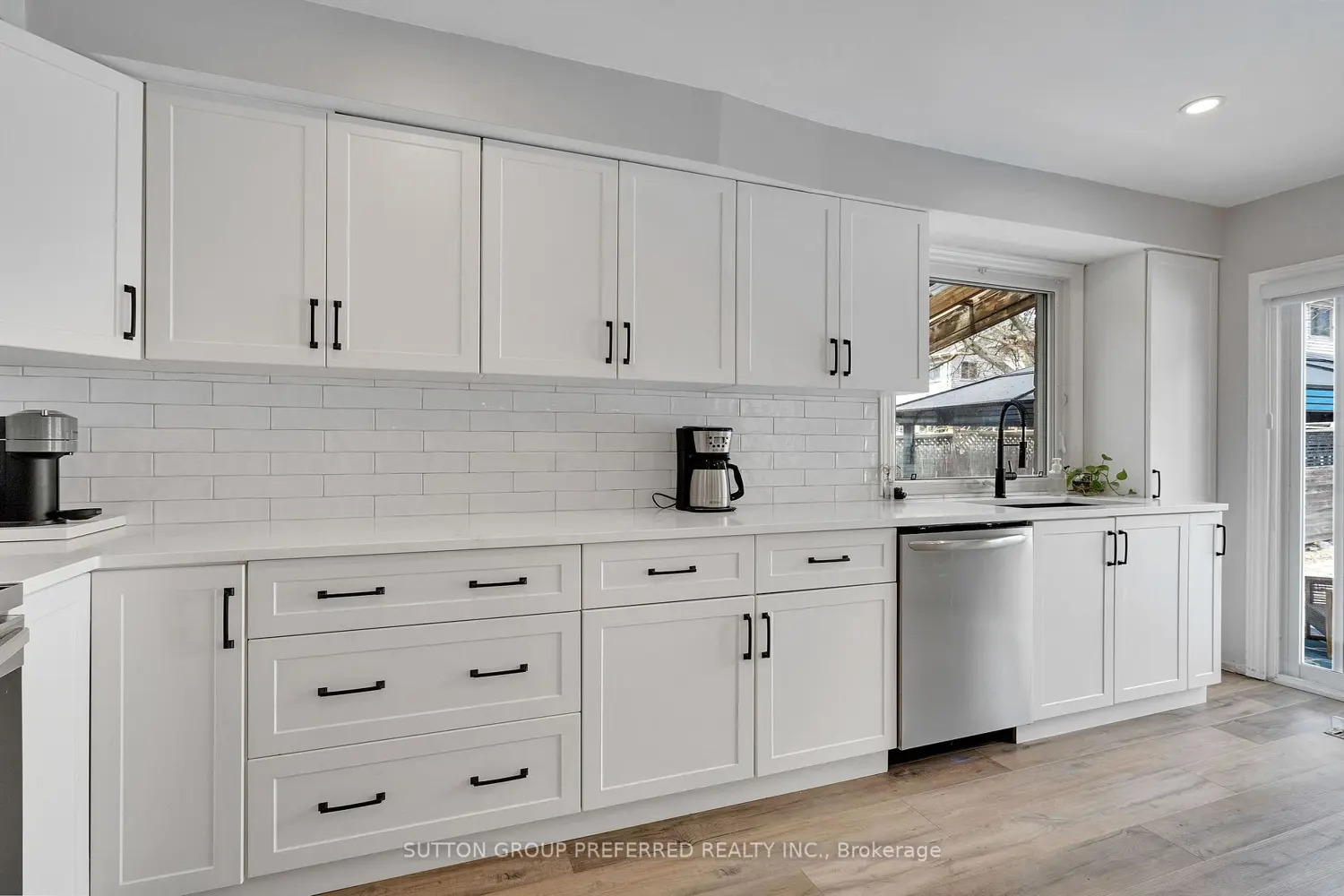 Additional image 9 of 122 Laurel Street
