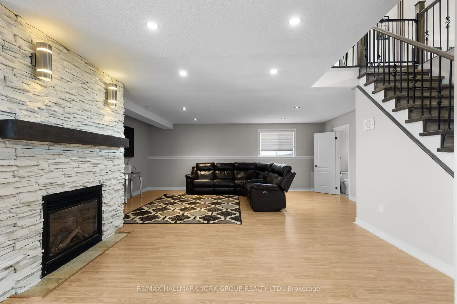 Additional image 9 of 18 Todd Drive
