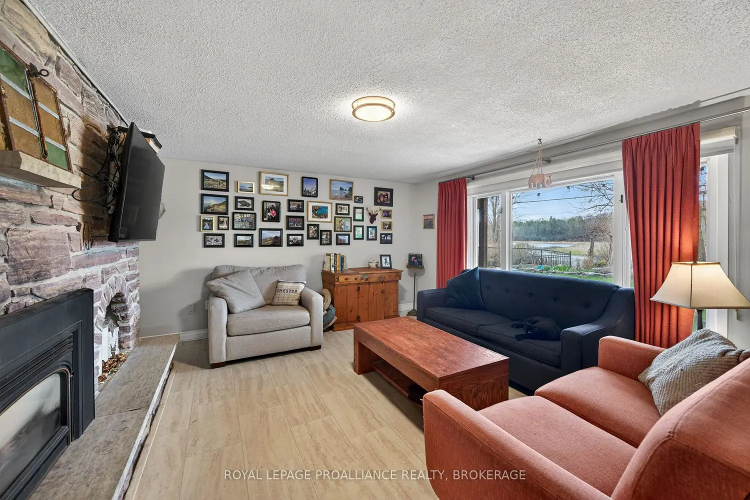 Additional image 9 of 727 Aylmer Crescent