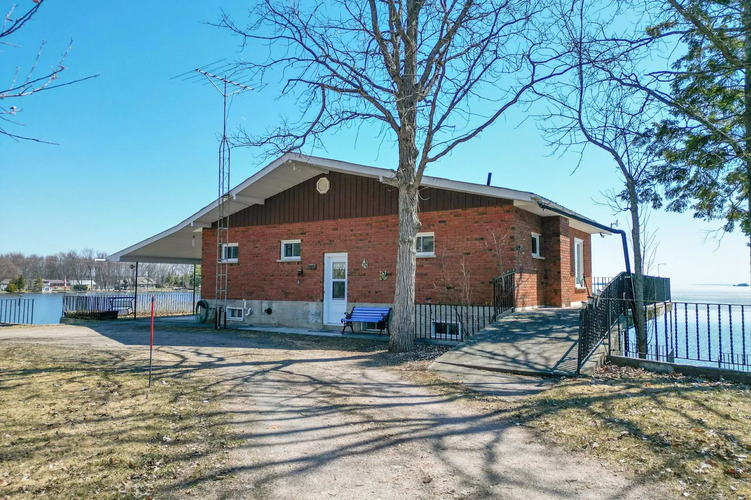 8 Gerard Road