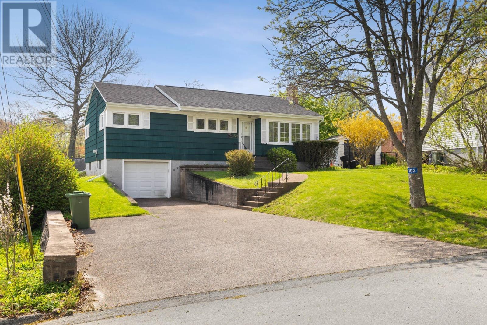 102 Torrington Drive, Halifax, NS, B3M1Y2 photo 3