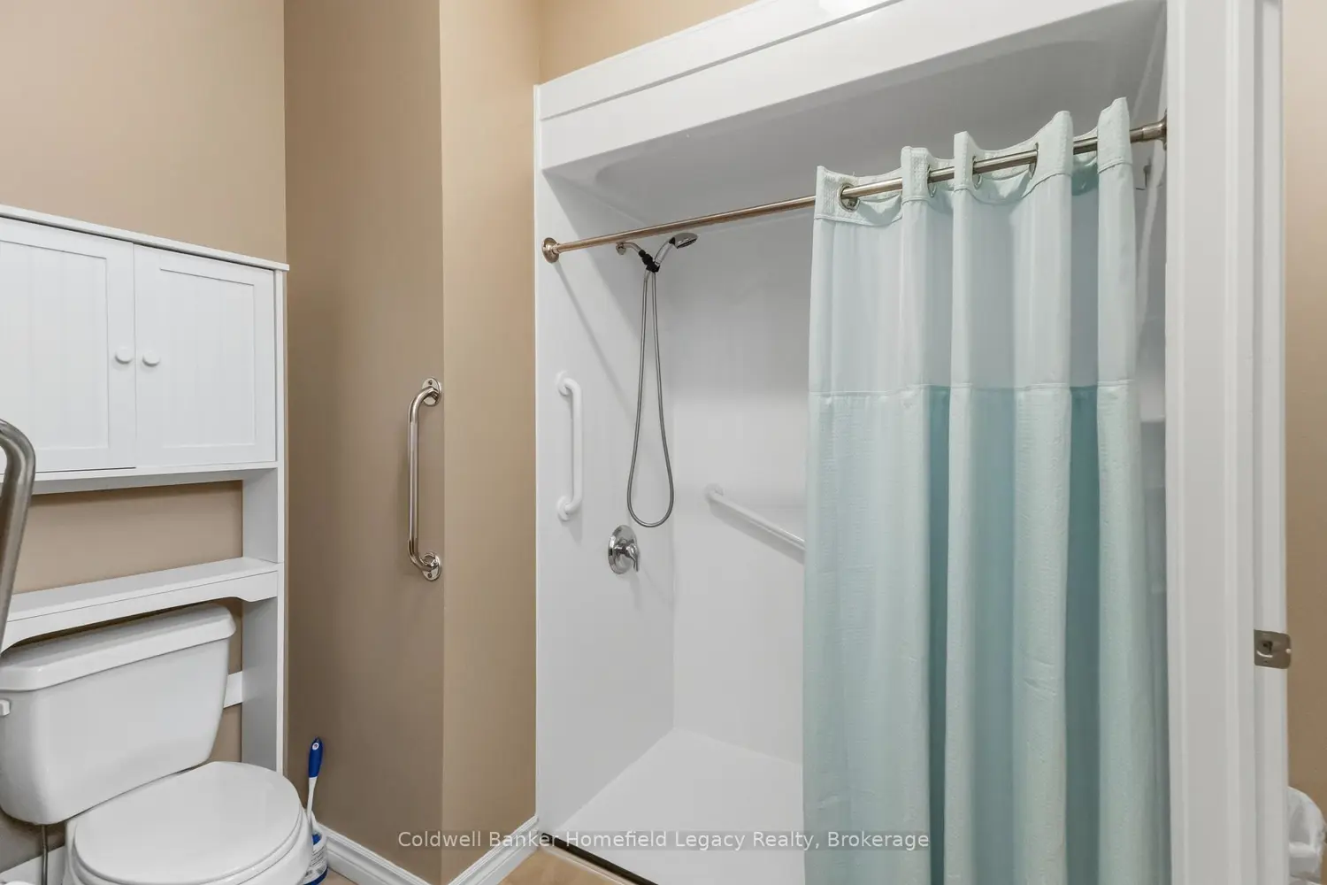 Additional image 9 of 220 Walnut Street 1