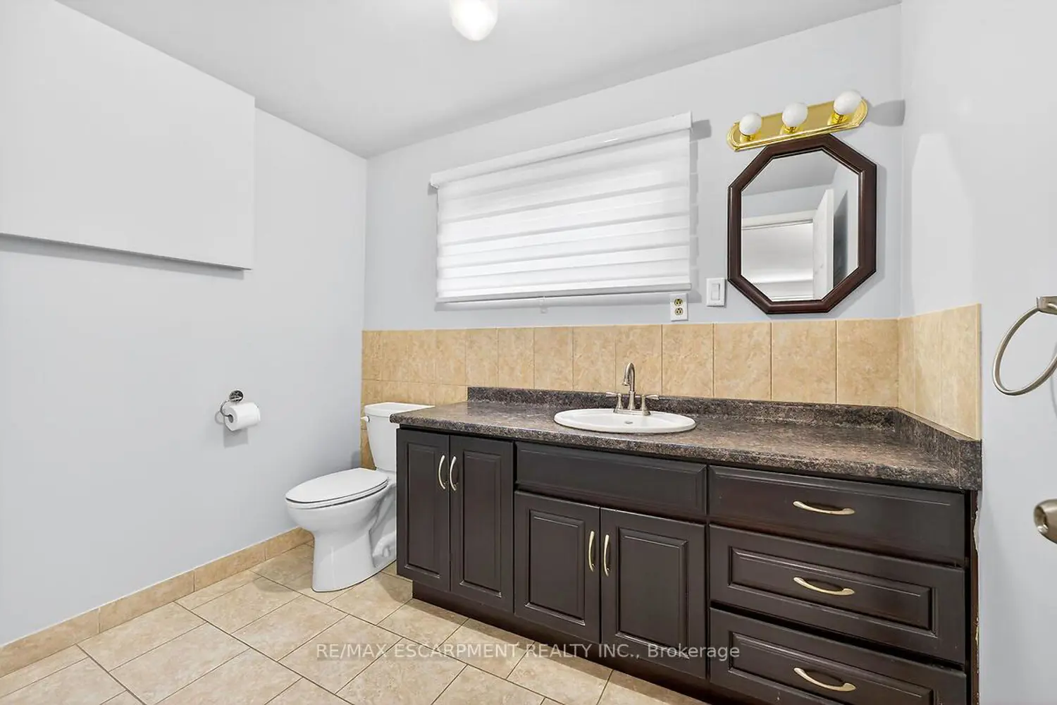Additional image 11 of 35 Rangeview Court