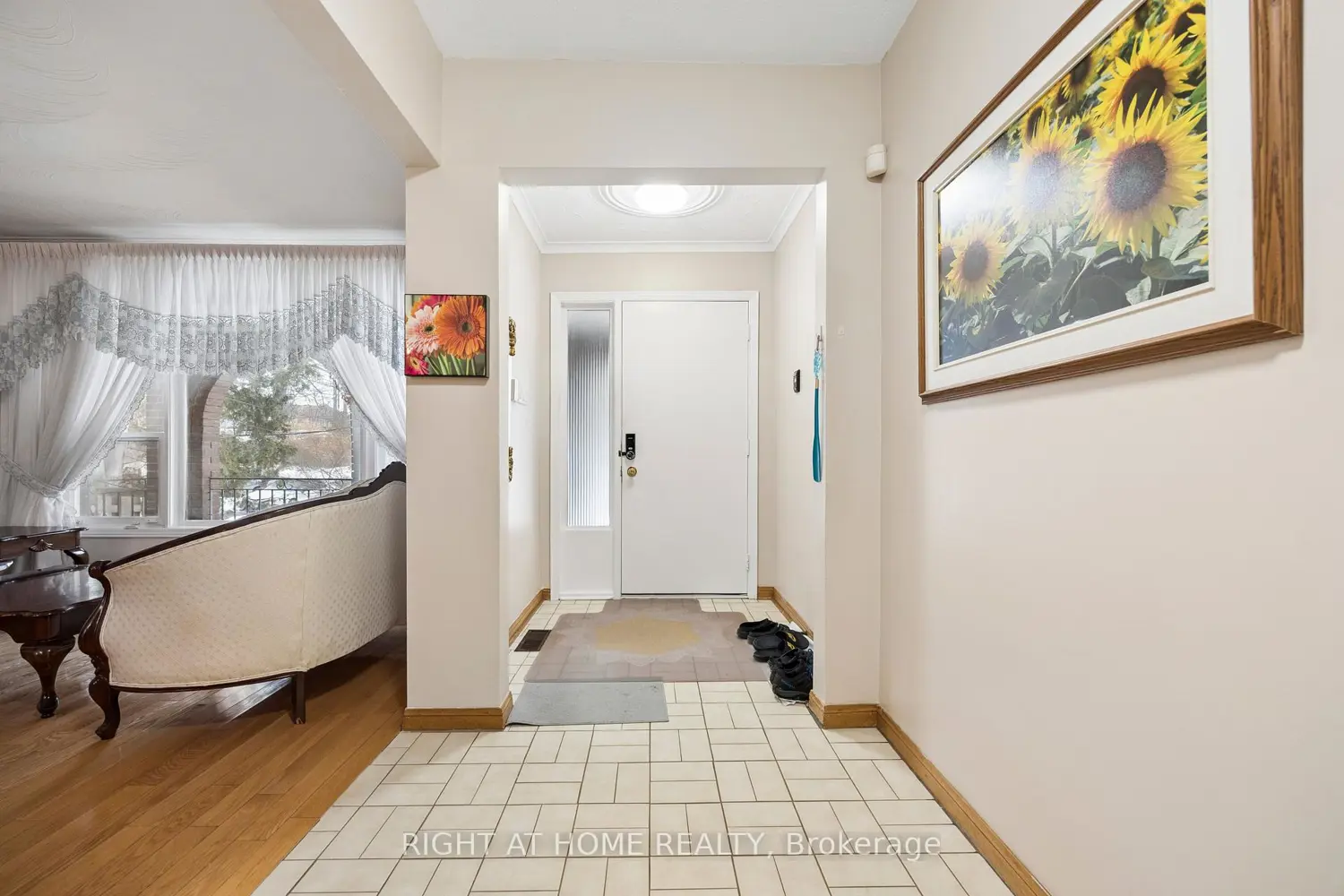 126 Homestead Road photo 2