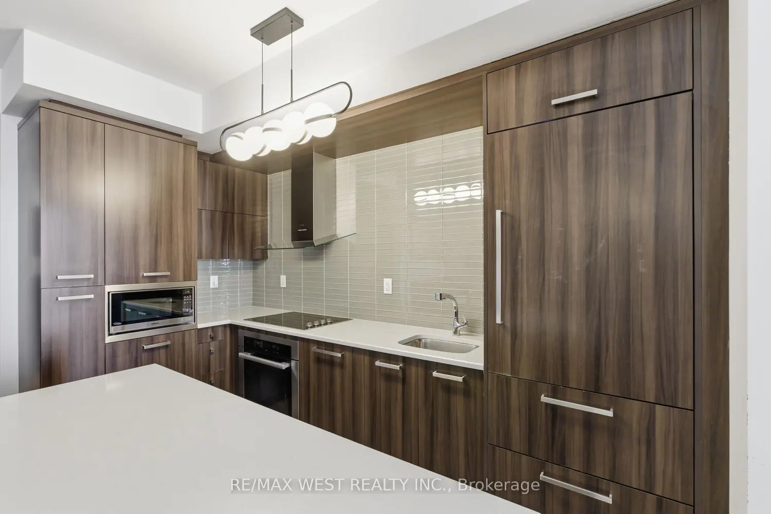 Additional image 9 of 3018 Yonge Street 617