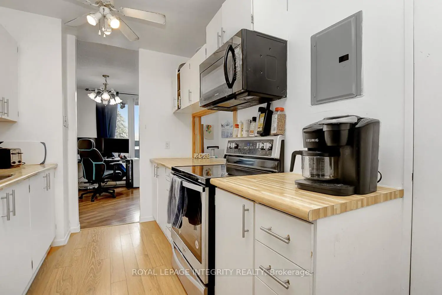 Additional image 9 of 2000 Jasmine Crescent 206