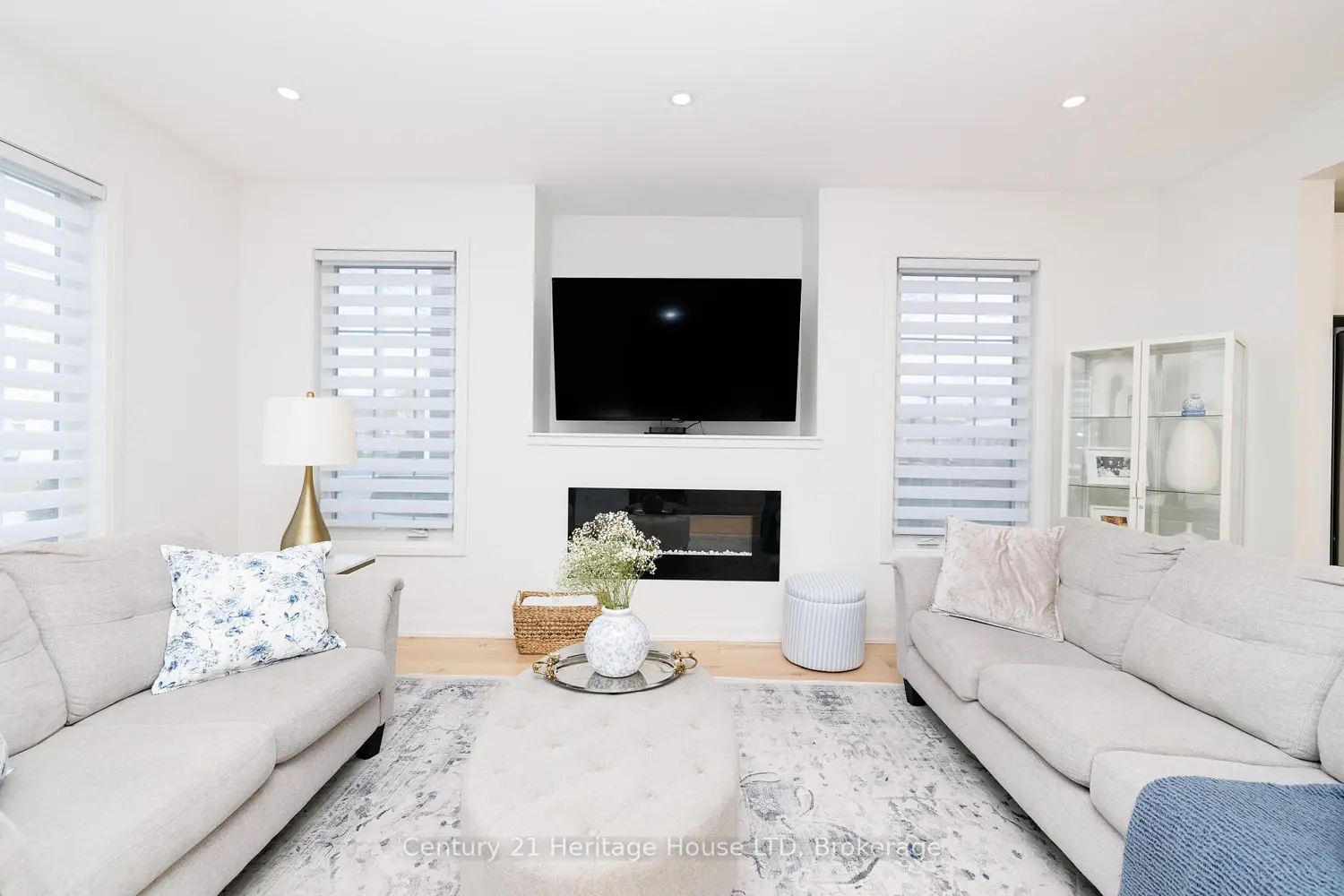 18 Parkview Avenue