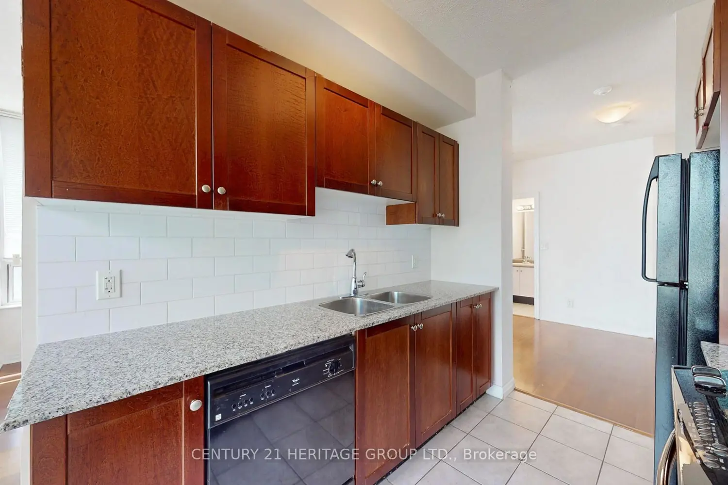 Additional image 7 of 1359 Rathburn Road 405