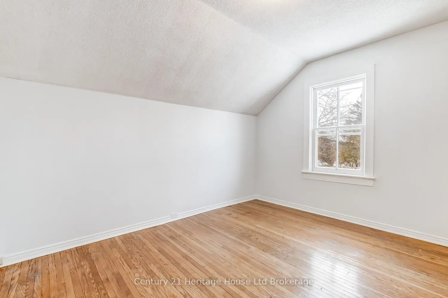 Additional image 15 of 152 Charles Street