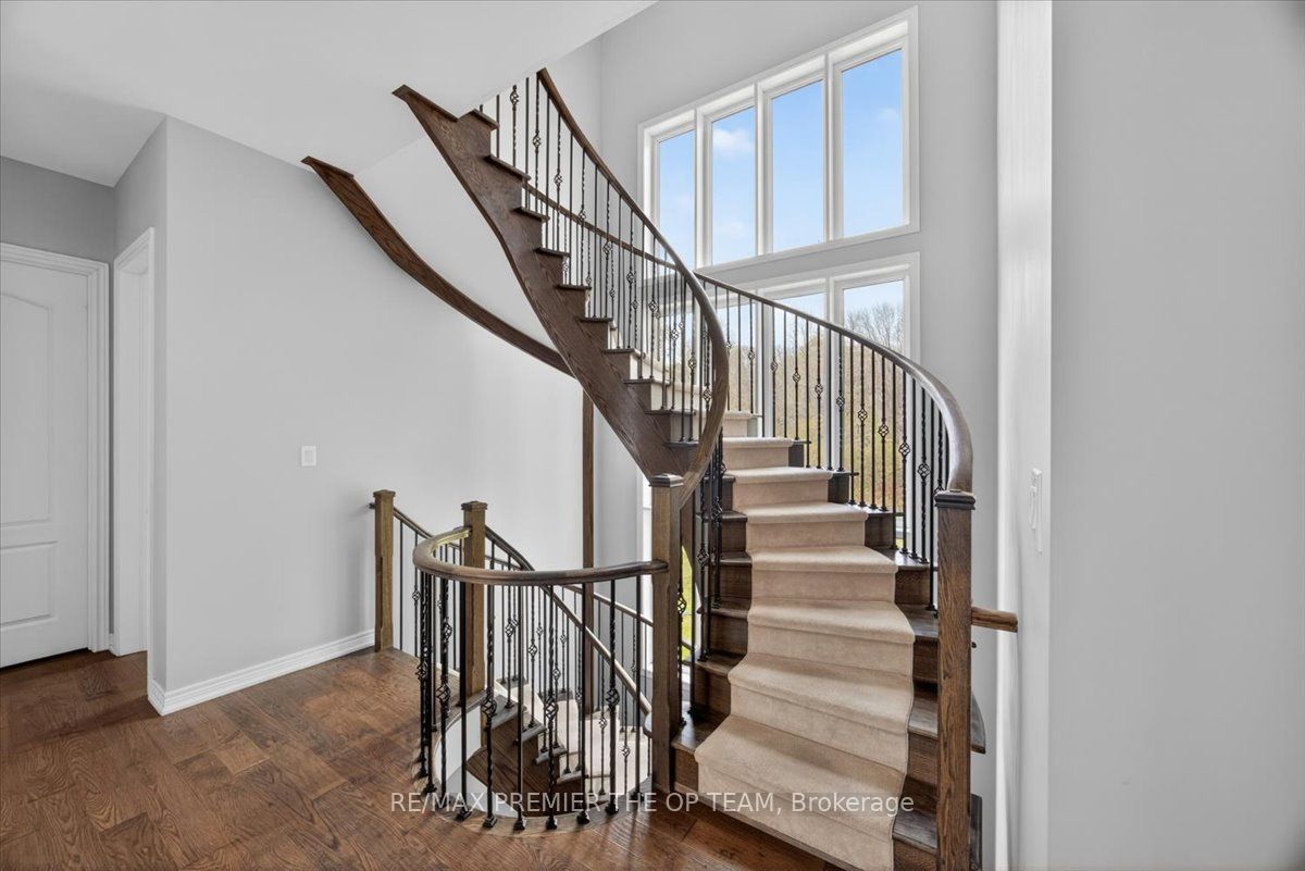 Additional image 6 of 102 Pine Hill Road, Bradford West Gwillimbury, ON, L3Z 0H1