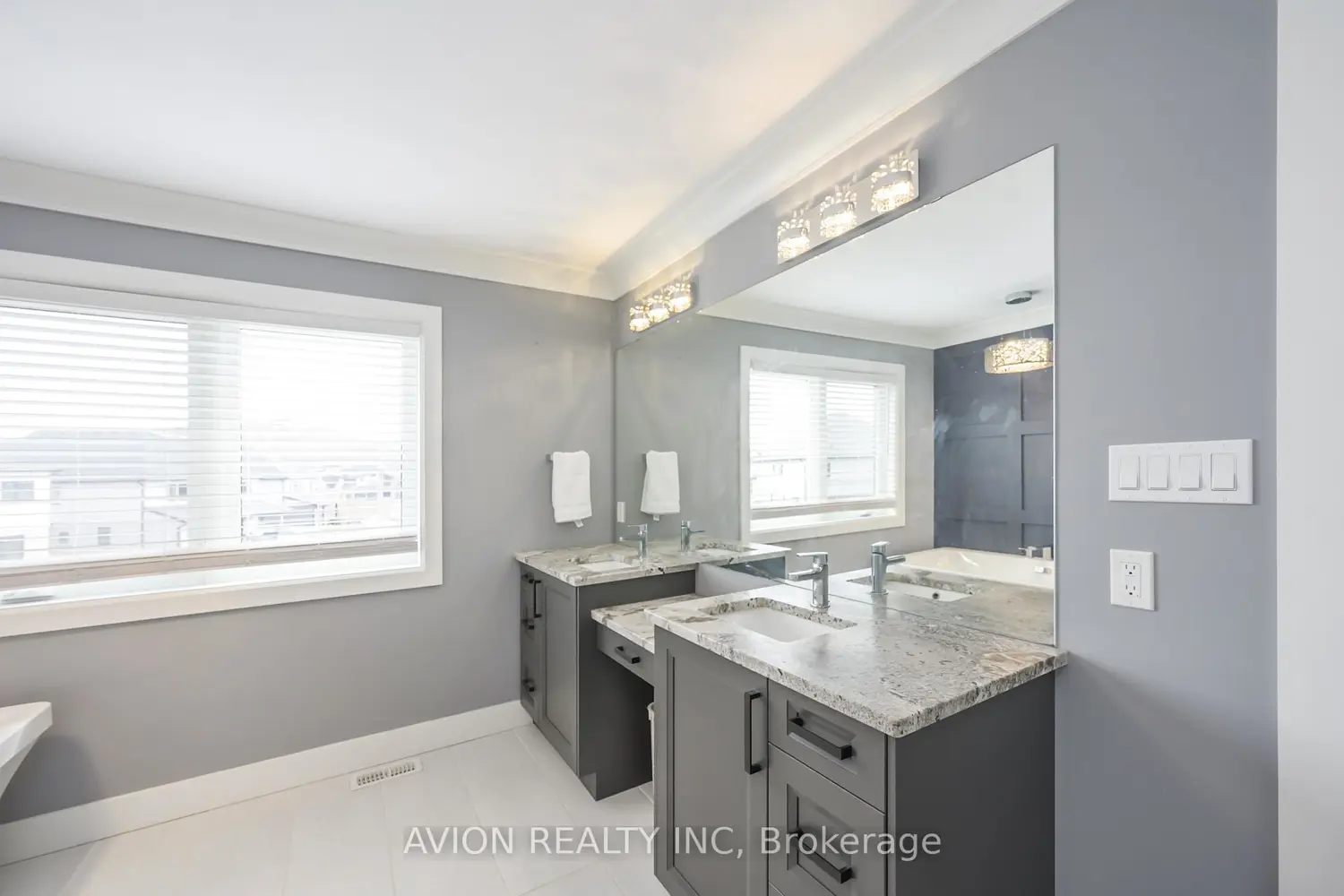 Additional image 8 of 1796 Brayford Avenue