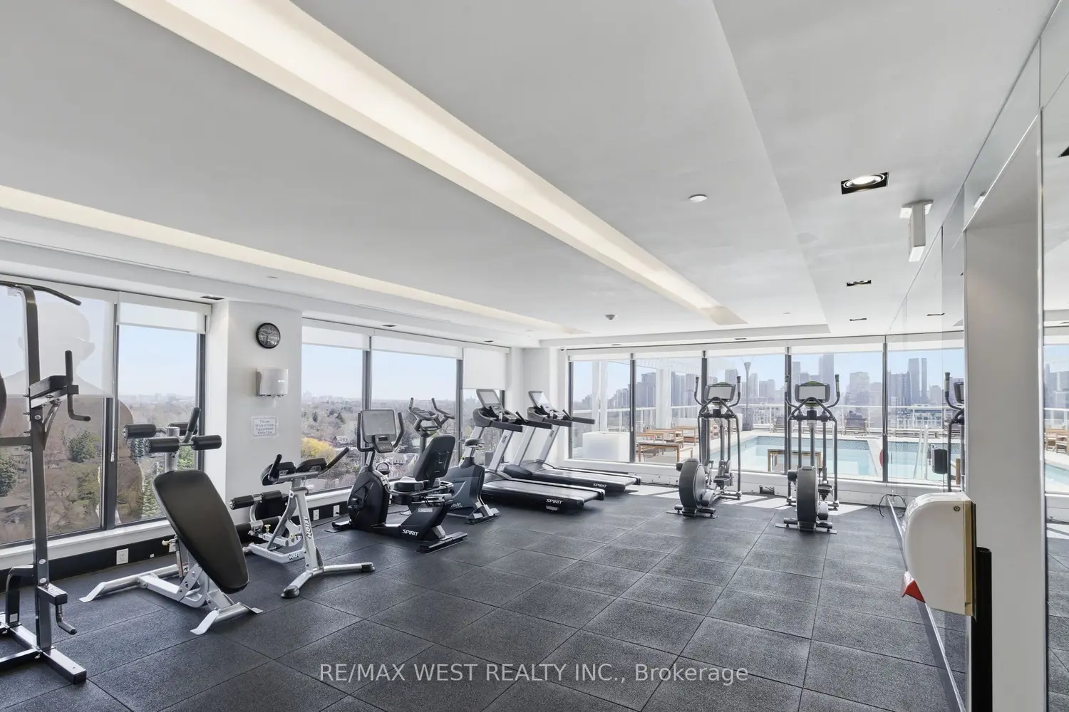 Additional image 16 of 3018 Yonge Street 617
