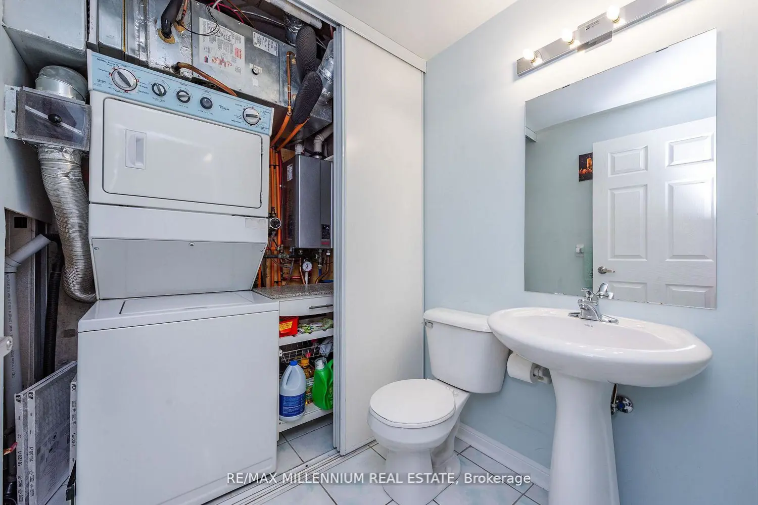 3045 Finch Avenue 1034