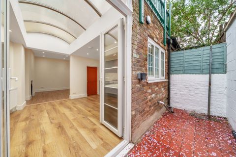 Princes Road, Ealing W13