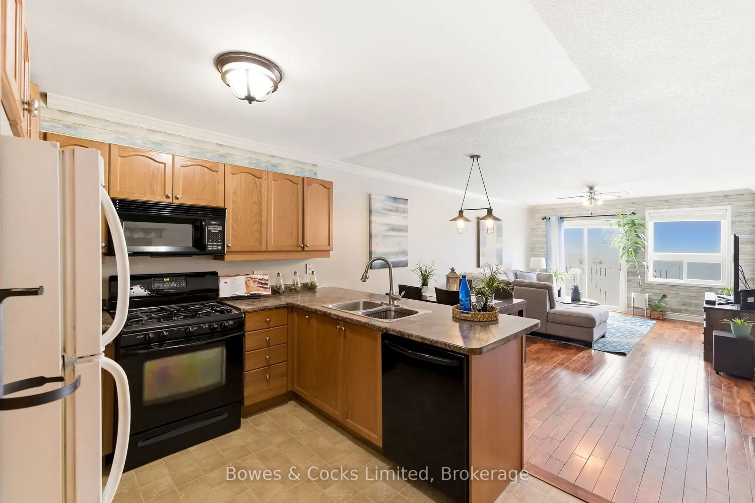 Additional image 7 of 347 Middlefield Road