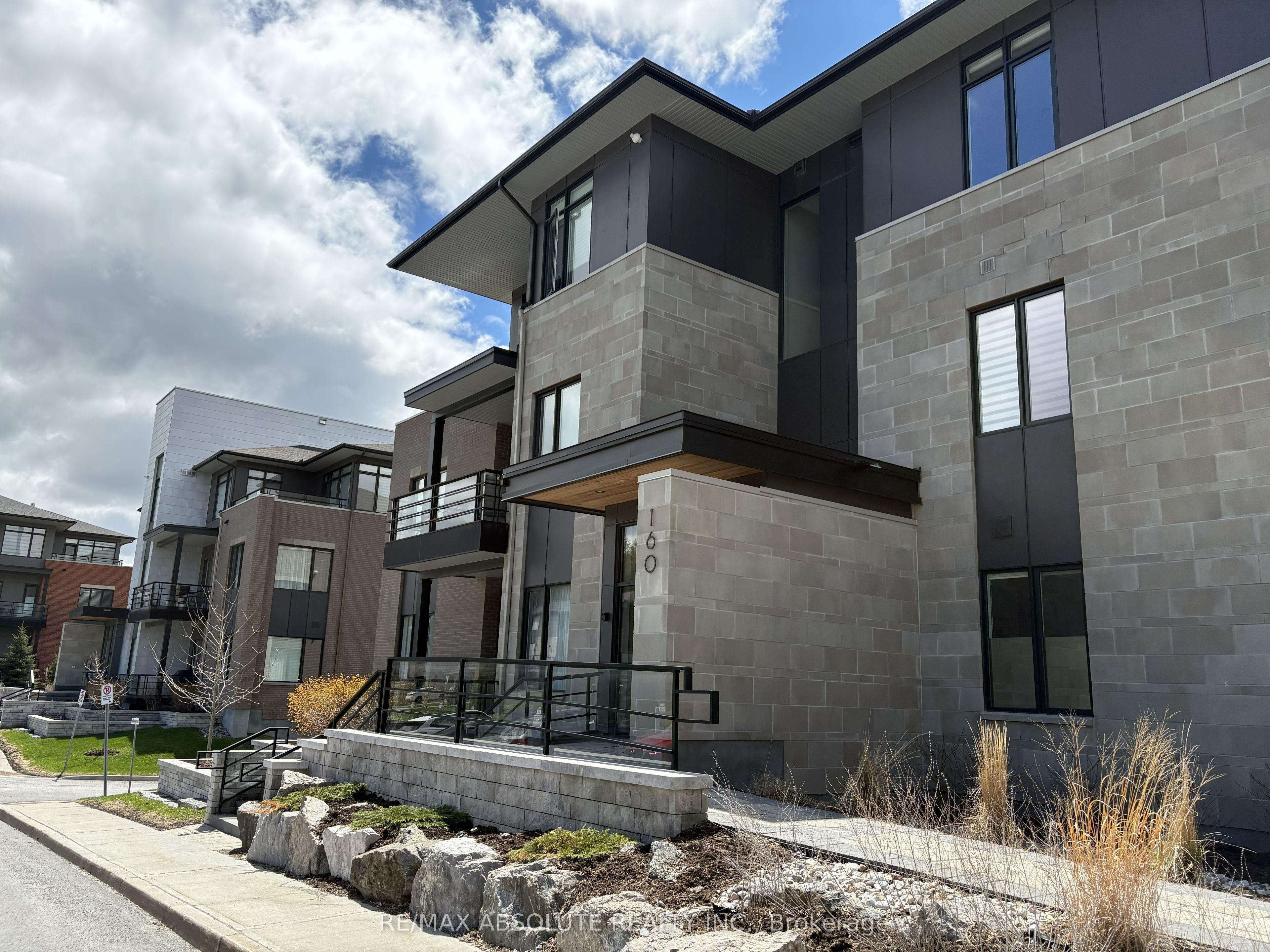 Additional image 2 of 103-160 Boundstone Way, Ottawa, ON, K2T 0M8