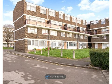 Churchdown, Kingston Upon Thames KT1