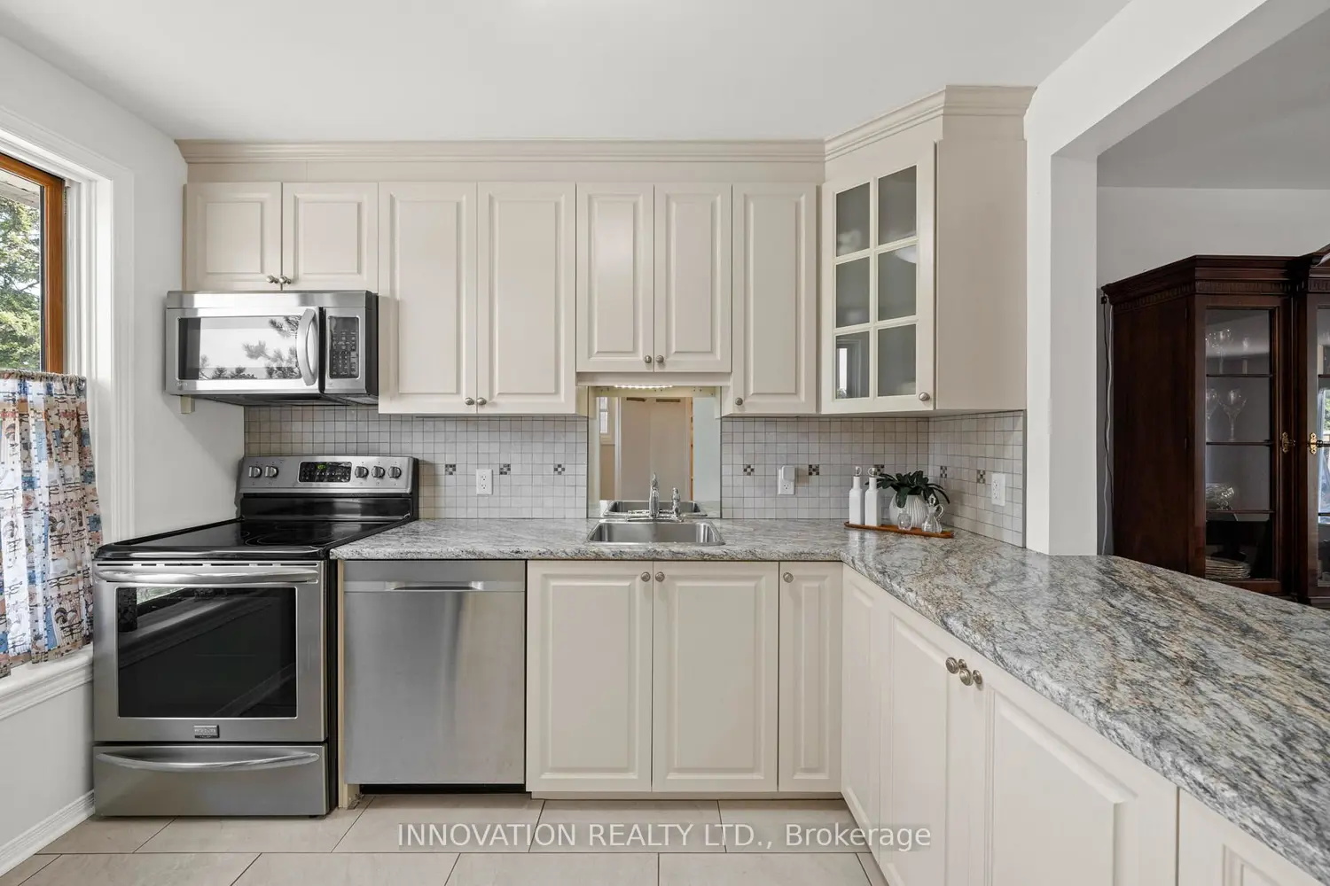 Additional image 3 of 920 Dynes Road 22