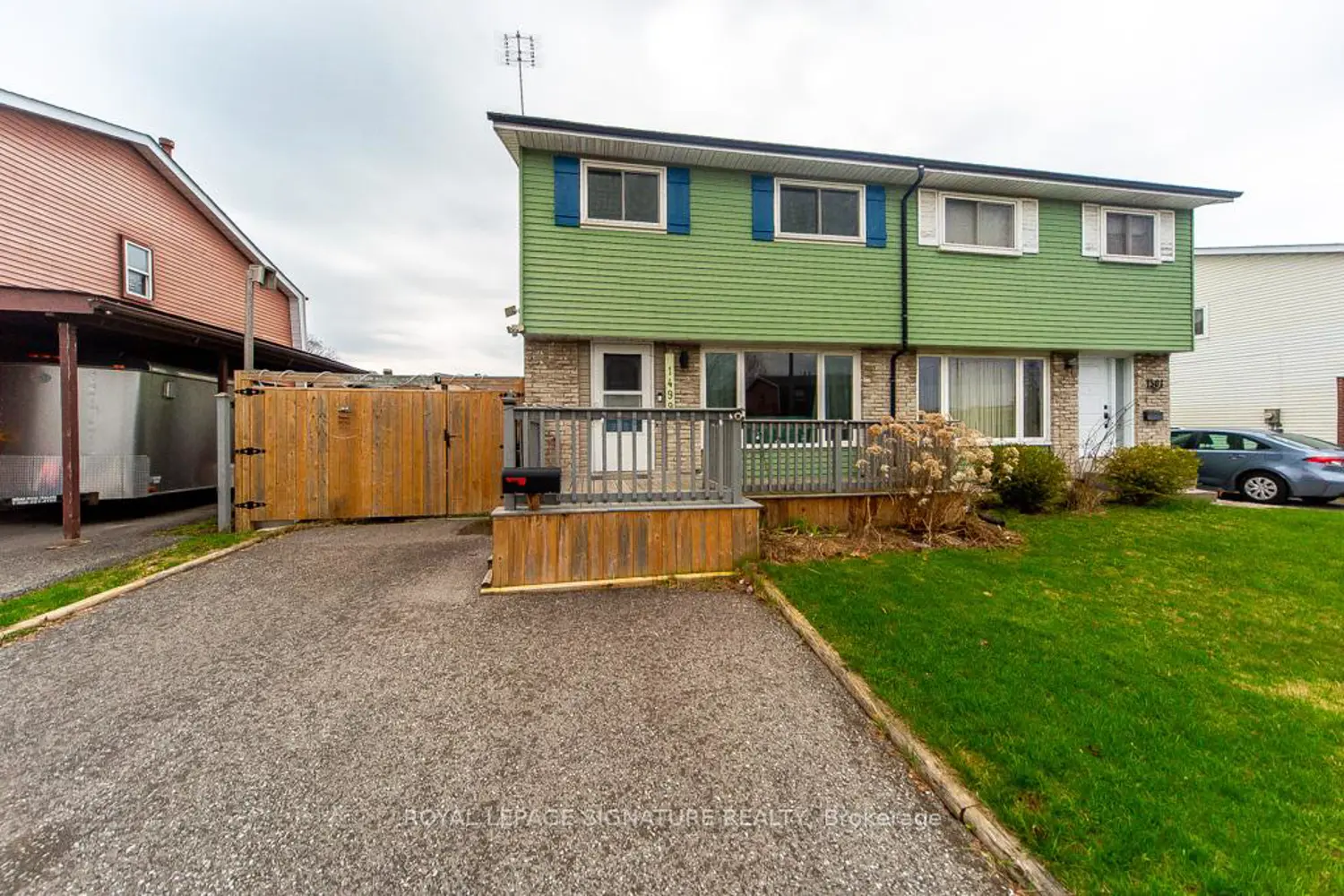 1499 Fenelon Crescent