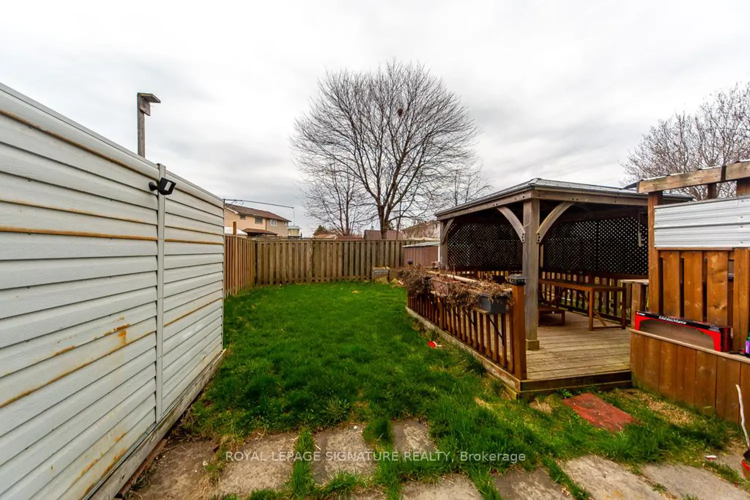 Additional image 17 of 1499 Fenelon Crescent