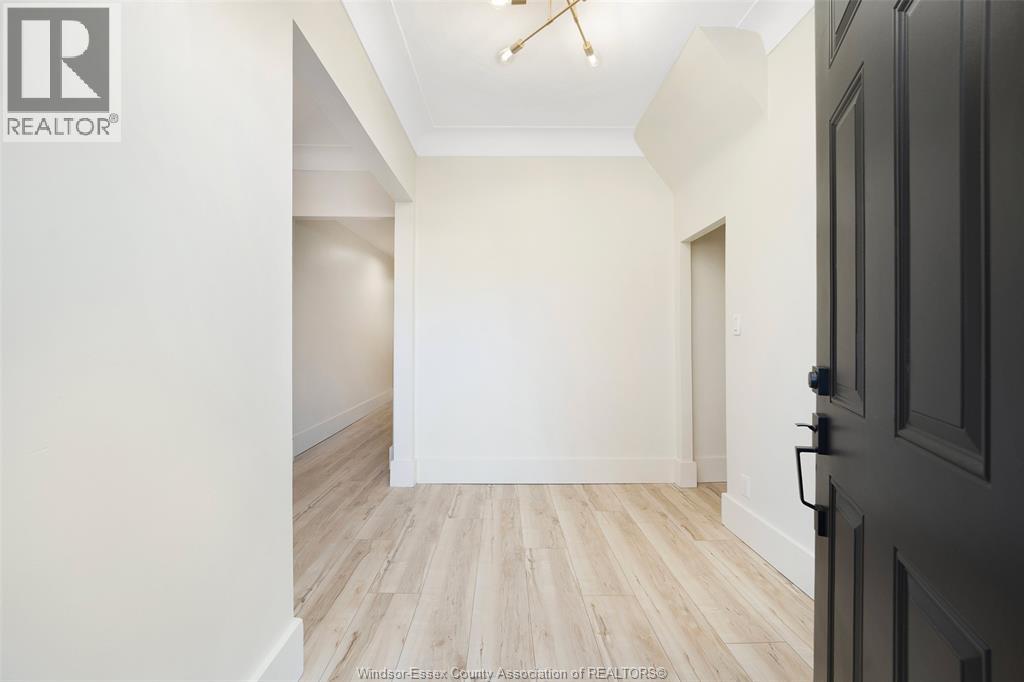 Additional image 4 of MAIN-785 Hall , Windsor, ON, N9A2L9