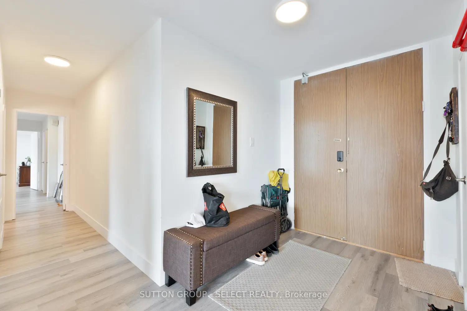 Additional image 8 of 380 King Street 1207