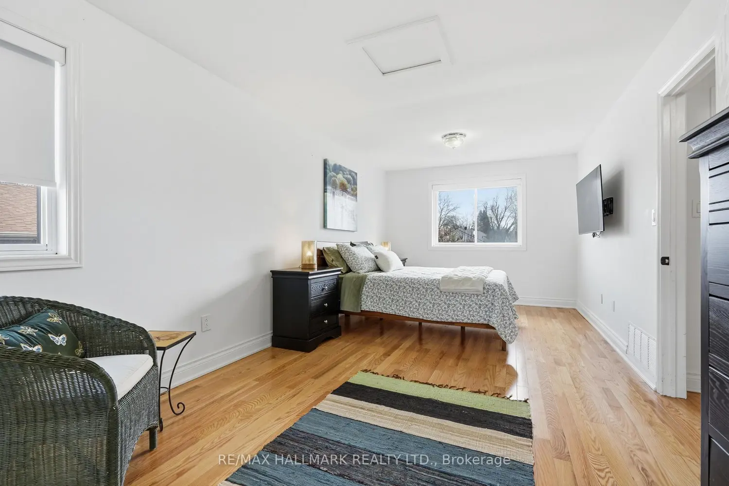 Additional image 4 of 215 Parkside Crescent