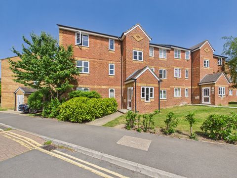 Redford Close, Feltham TW13